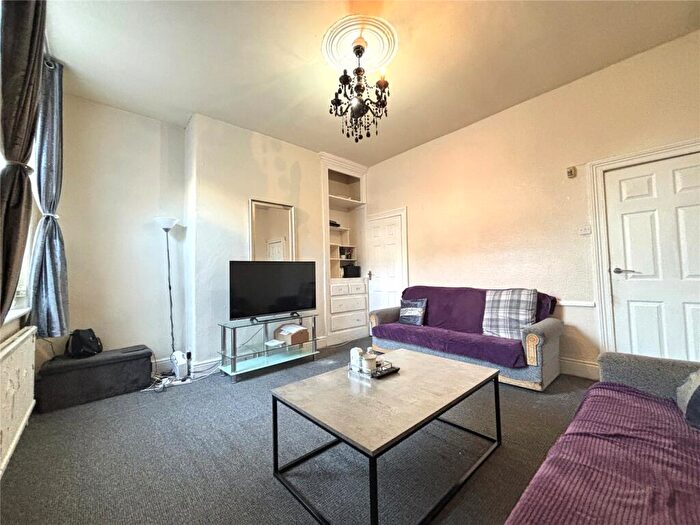 2 Bedroom Terraced House To Rent In Foster Street, Oldham, Greater Manchester, OL4