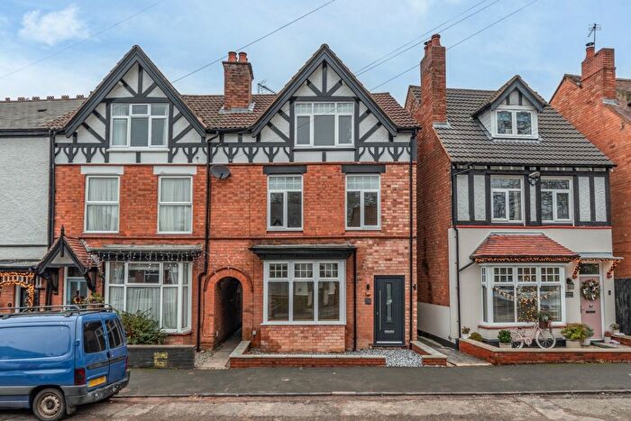 4 Bedroom End Terrace House For Sale In Rectory Road, Headless Cross, Redditch, B97