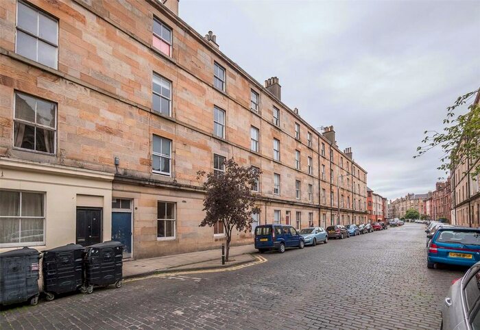 1 Bedroom Flat To Rent In Lorne Street, Edinburgh, EH6