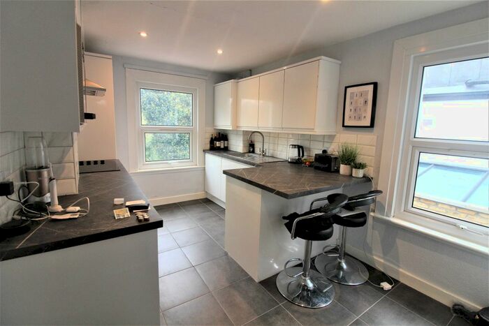 1 Bedroom Flat To Rent In Beaconsfield Road, London, N15