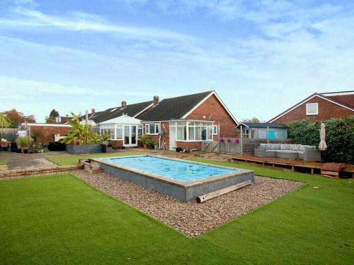 2 Bedroom Bungalow To Rent In Naseby Close, Binley, Coventry, West Midlands, CV3