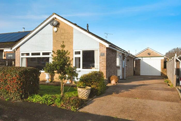 3 Bedroom Detached Bungalow For Sale In Viking Way, Metheringham, Lincoln, LN4
