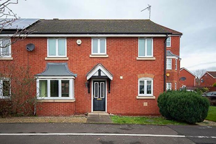 3 Bedroom Semi-Detached House To Rent In Davey Walk, Ashchurch, Tewkesbury, GL20