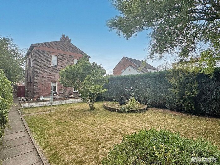 3 Bedroom Detached House For Sale In Marsh Hall Pad, Farnworth, Widnes, WA8