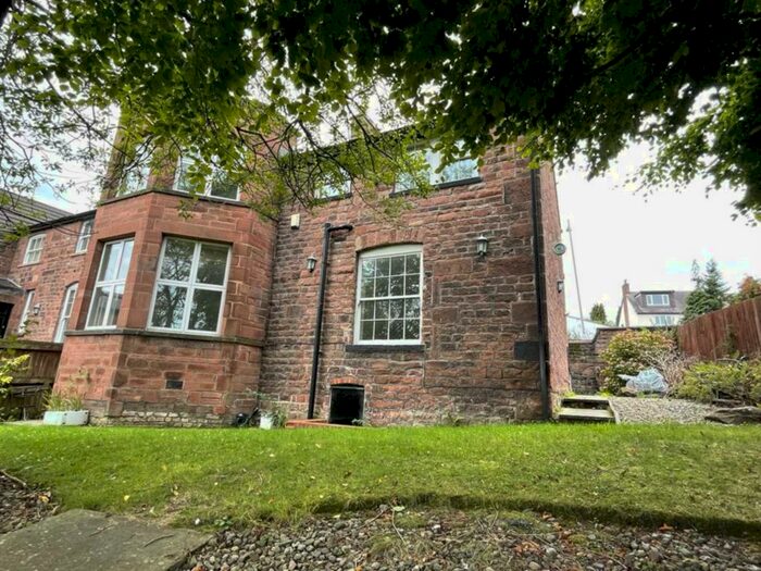 2 Bedroom Cottage To Rent In Rose Brow, Woolton, L25