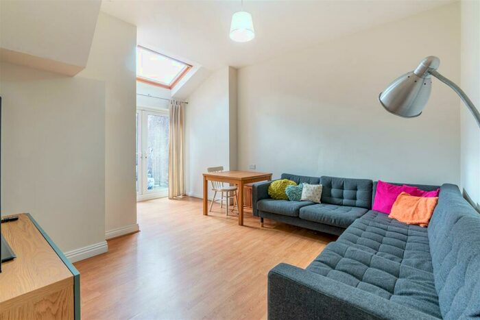 6 Bedroom Terraced House To Rent In £pppw - Chester St - Sandyford, NE2