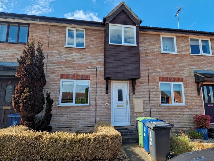 3 Bedroom Terraced House To Rent In Hillcrest, Cambridge, CB23