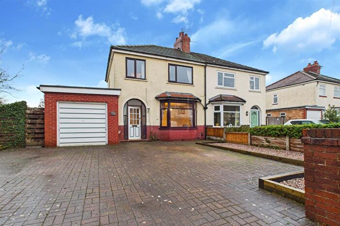 3 Bedroom Semi Detached House For Sale In Hood Lane North, Great Sankey, Warrington, WA5