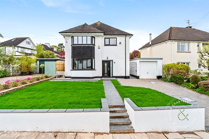 3 Bedroom Detached House For Sale In East Rise, Cardiff, CF14