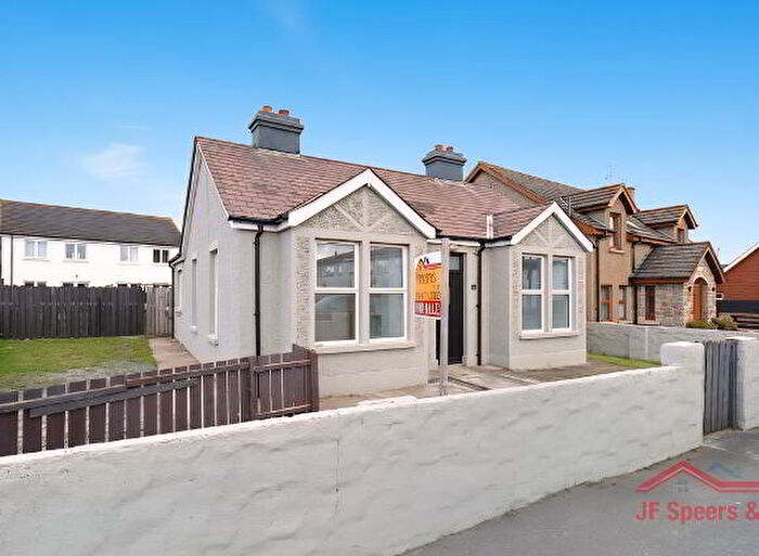 3 Bedroom Detached Bungalows For Sale In Glassdrumman Road, Annalong, BT34