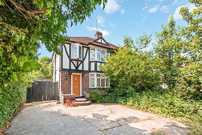 3 Bedroom Semi Detached House For Sale In Beverley Way, Raynes Park, SW20