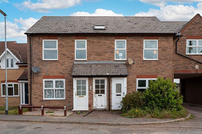 2 Bedroom Flat For Sale In Shepherds Court, Willingham, CB24