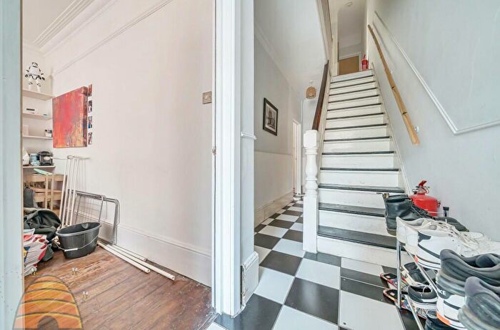 5 Bedroom Terraced House To Rent In Beech Grove Manchester, M14