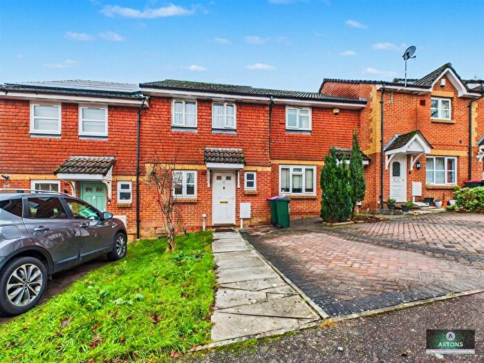2 Bedroom Terraced House For Sale In Bolton Road, Maidenbower, RH10