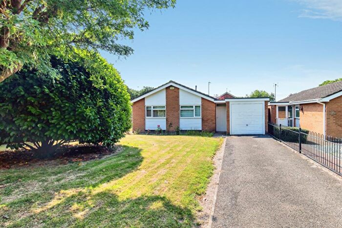 3 Bedroom Detached Bungalow For Sale In Buckland Close, Peterborough, PE3