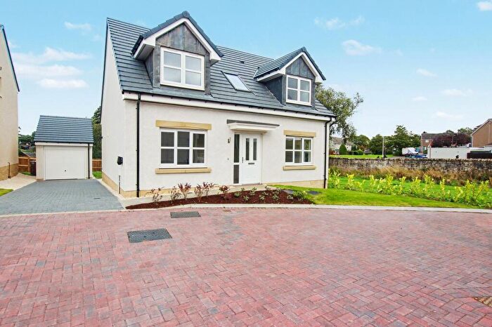 4 Bedroom Detached House For Sale In Oakbank Road, East Calder, EH53