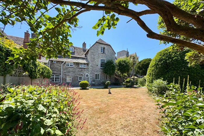 5 Bedroom House For Sale In Kings Road West, Swanage, BH19