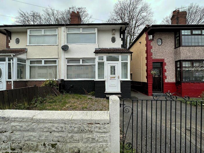 2 Bedroom Semi-Detached House To Rent In Gordon Drive, - Two Bed Semi, L14