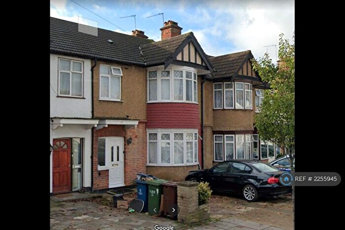 3 Bedroom Terraced House To Rent In Christchurch Avenue, Harrow, HA3