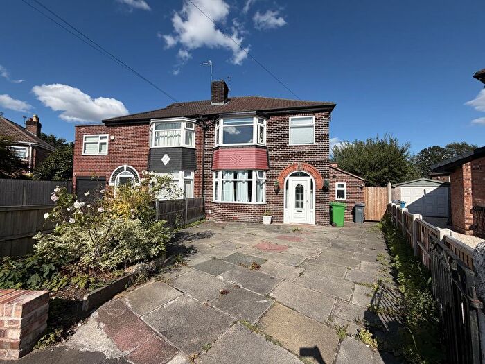 3 Bedroom Semi Detached House To Rent In Rangemore Avenue, Northenden, M22