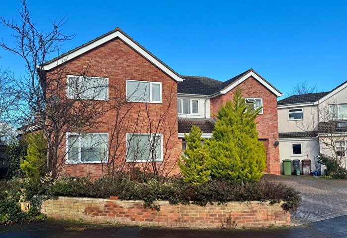 7 Bedroom Detached House For Sale In Southfield Drive, Sutton Courtenay, OX14