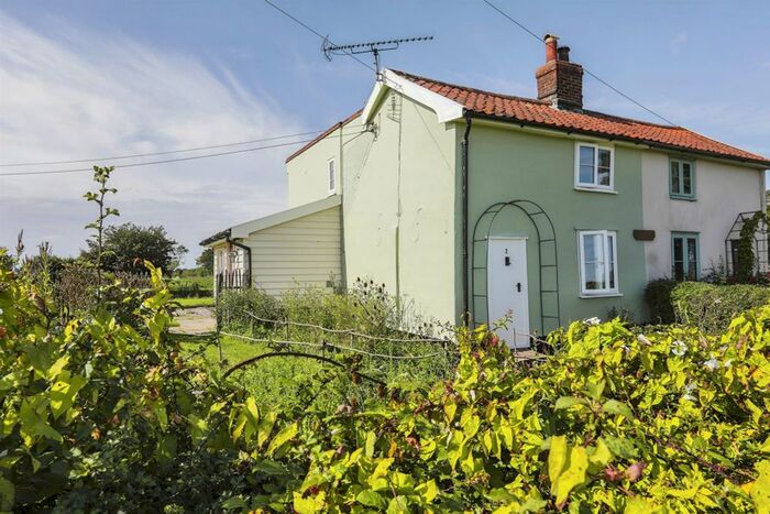 3 Bedroom Semi-Detached House For Sale In Honeysuckle Cottages, Bedfield, Woodbridge, IP13