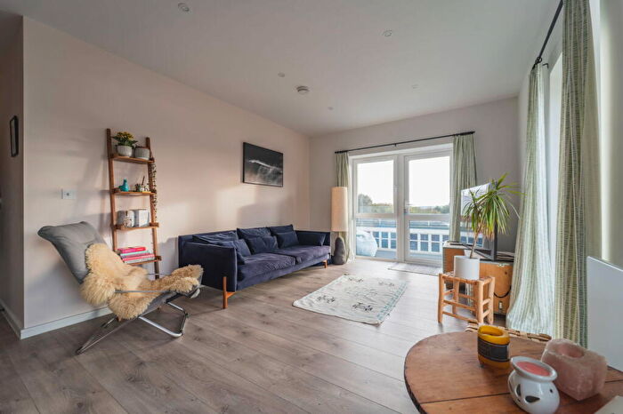 2 Bedroom Flat For Sale In The Observatory, Park Road, Poole, BH15