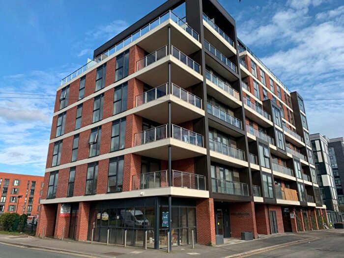 2 Bedroom Apartment To Rent In Bridgewater Gate, Woden Street, Salford, Greater Manchester, M5
