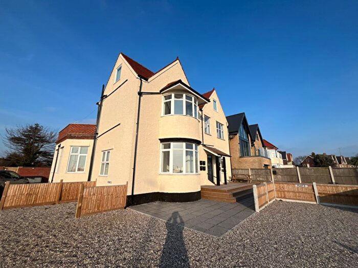 1 Bedroom Flat To Rent In Marine Parade, Gorleston, Great Yarmouth, NR31