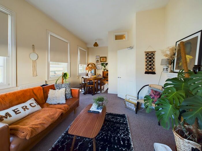 1 Bedroom Flat To Rent In Ormond Terrace, Regent Street, Cheltenham, GL50