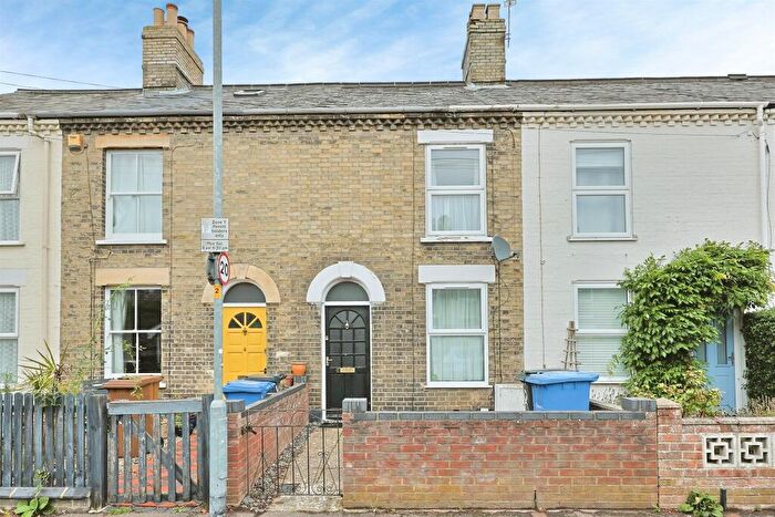 3 Bedroom Terraced House For Sale In Lindley Street, Norwich, NR1