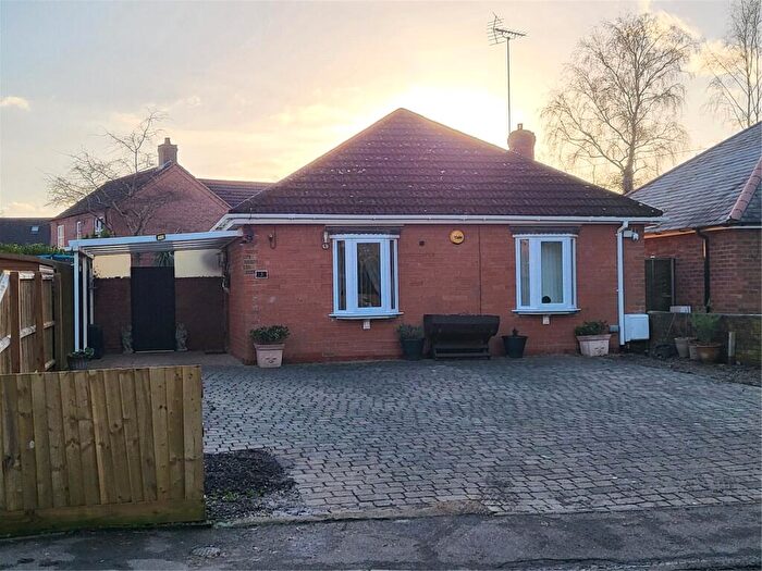4 Bedroom Bungalow For Sale In Princess Road, Kirton, Lincolnshire, PE20