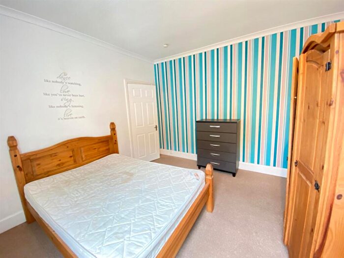 4 Bedroom Terraced House To Rent In Crompton Street, Derby, - Students /, DE1