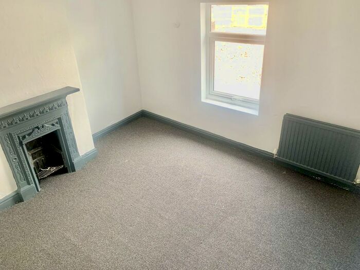 3 Bedroom Flat To Rent In Station Road, March, PE15