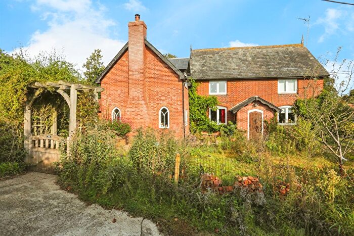 5 Bedroom Semi-detached House For Sale In Main Road, Woodbridge, IP13