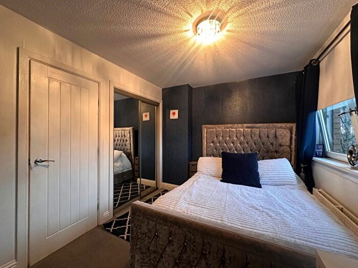 2 Bedroom Semi-Detached House For Sale In Dyce Avenue, Airdrie, Lanarkshire, ML6