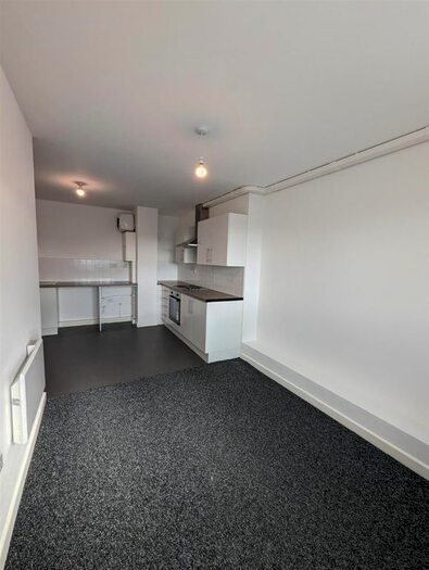 1 Bedroom Flat To Rent In Church Street, Bilston, WV14
