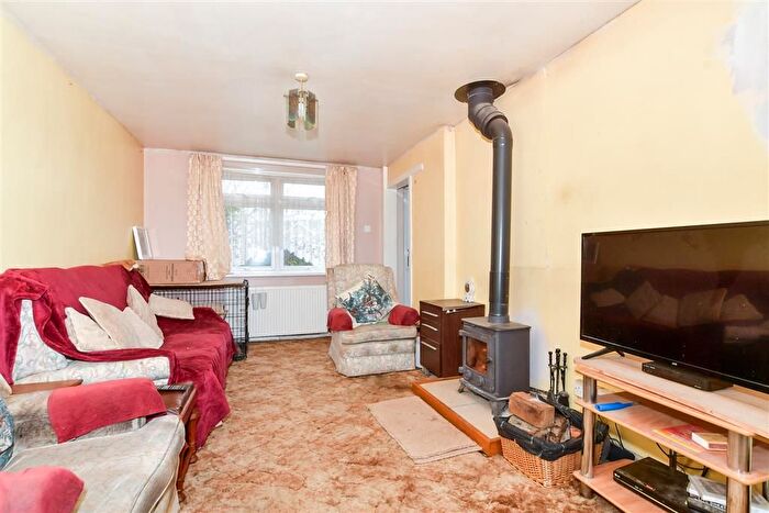 3 Bedroom Terraced House For Sale In Drage Road, East Peckham, Tonbridge, Kent, TN12