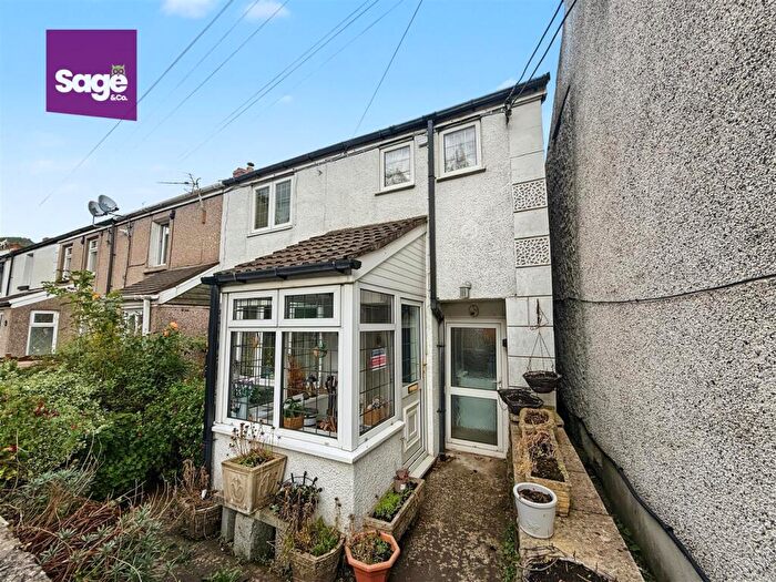 2 Bedroom End Of Terrace House For Sale In Twyncarn Road, Pontywaun, Cross Keys, Newport, NP11
