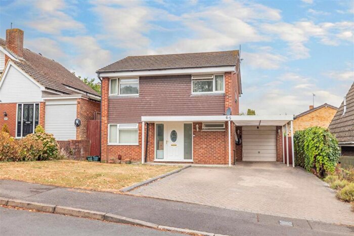 4 Bedroom Detached House For Sale In Hemwood Road, Windsor, SL4