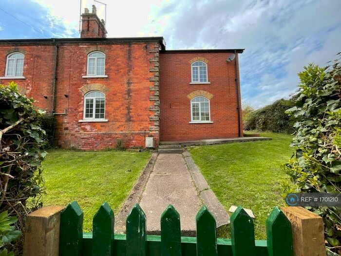 3 Bedroom Semi-Detached House To Rent In Beckside, Rothwell, Market Rasen, LN7