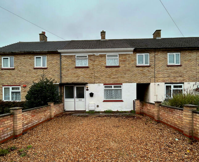 3 Bedroom House To Rent In Humphreys Road, Cambridge, CB4