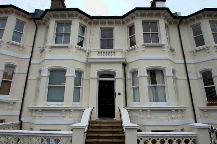 1 Bedroom Apartment To Rent In Seafield Road, Hove, BN3