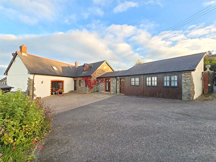 6 Bedroom Bungalow For Sale In Frithelstockstone, Torrington, Devon, EX38