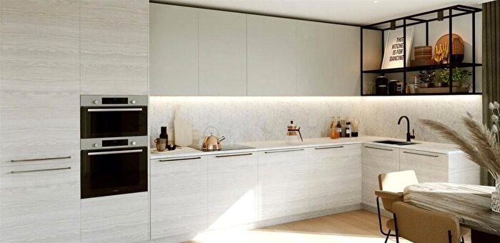 2 Bedroom Flat For Sale In Heron Wharf, E14