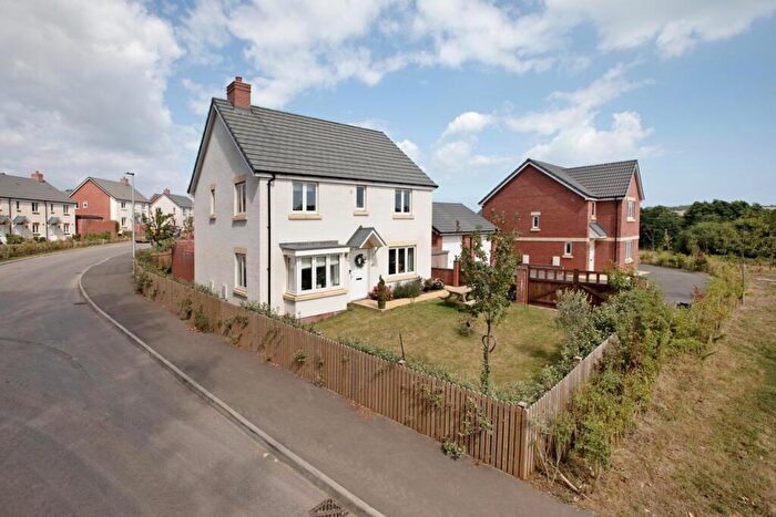 4 Bedroom Detached House For Sale In Calm Water Close, Dawlish, EX7