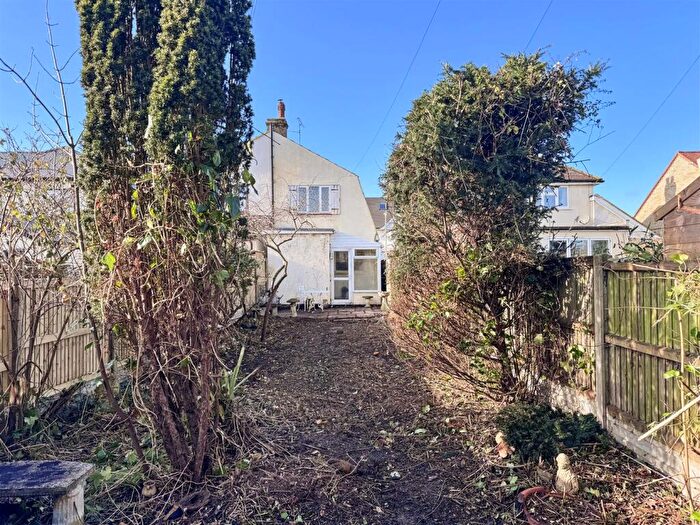 2 Bedroom Semi-Detached House For Sale In Manor Road, Tankerton, CT5