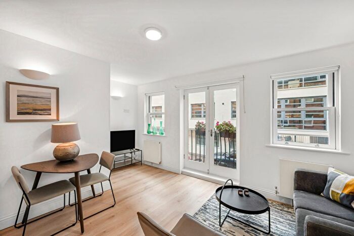 1 Bedroom Flat To Rent In North Mews, Holborn, WC1N