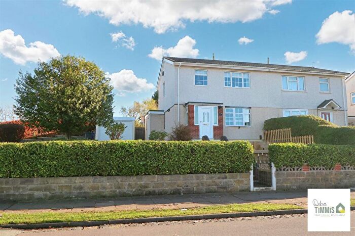 3 Bedroom Semi-Detached House For Sale In Wooliscroft Road, Bucknall, Stoke-On-Trent, ST2