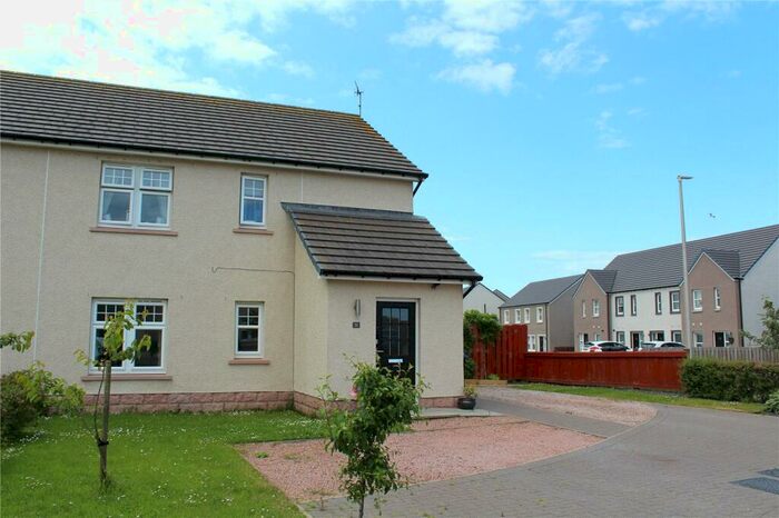 2 Bedroom Flat To Rent In Carnegie Road, Waterside, Peterhead, Aberdeenshire, AB42